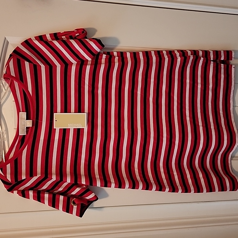 Ladies Michael Kors striped tshirt,